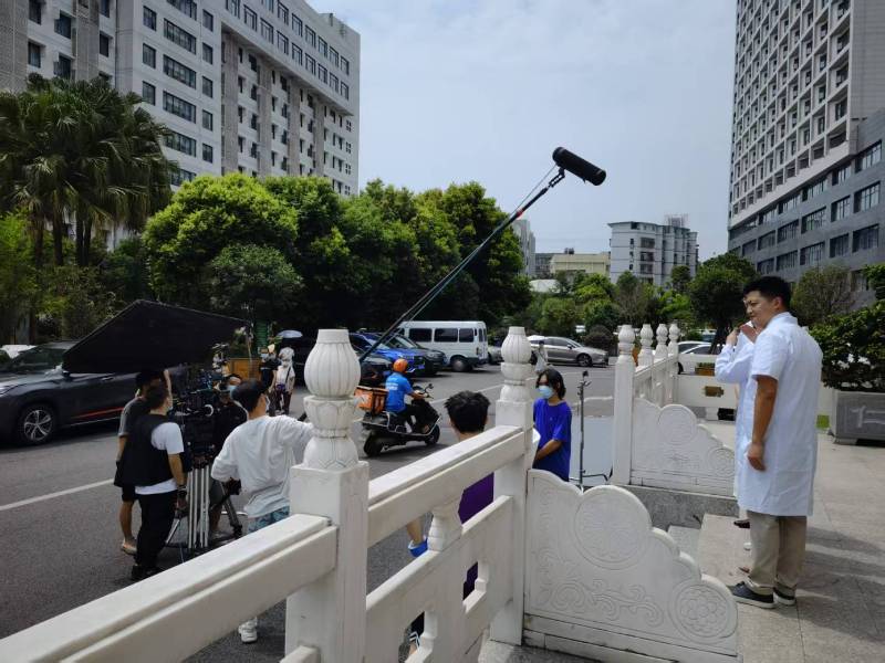 台安县广告片拍摄公司低成本实现高规格制作的诀窍